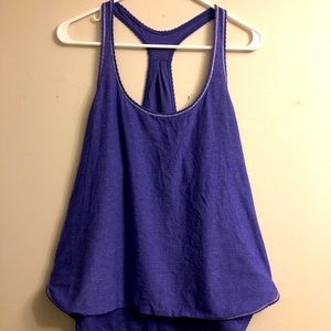 Lululemon tank size 10